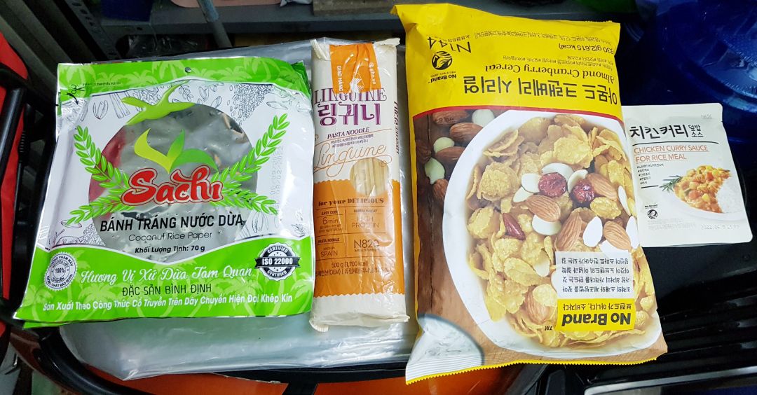 GIAO HÀNG NHANH TIỆN LỢI. CẢM ƠN CỬA HÀNG VÀ TIKI NHIỀU Ạ