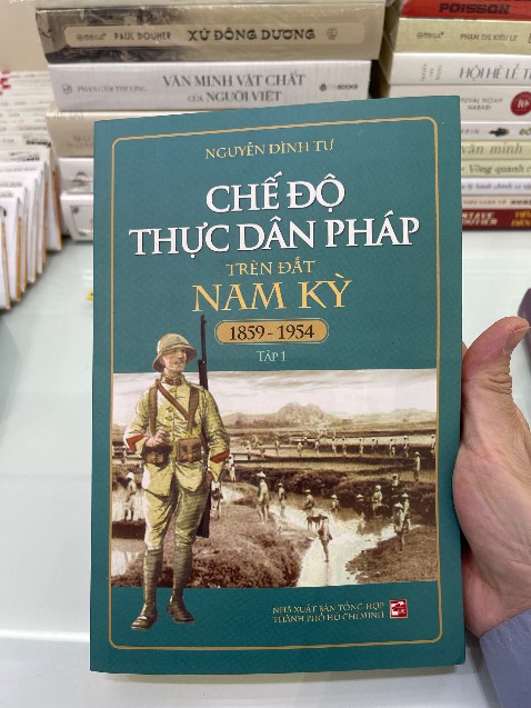 Sách nội dung hay . Rất đáng để tìm hiểu 
Tiếc là ko còn seal