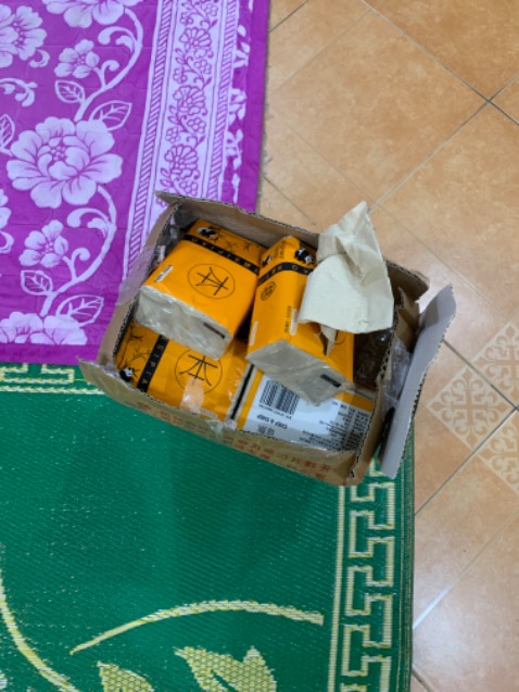 Giấy dởm, đen, mủn, mọi người ko nên mua nhé. Phí cả tiền.