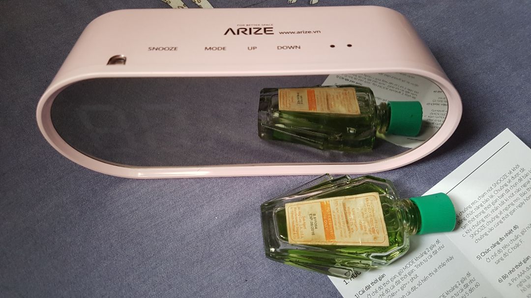 Đồng hồ đẹp, trời tối tự giảm độ sáng, chữ to, người lớn tuổi dễ đọc Đồng hồ đẹp, trời tối tự giảm độ sáng, chữ to, người lớn tuổi dễ đọc