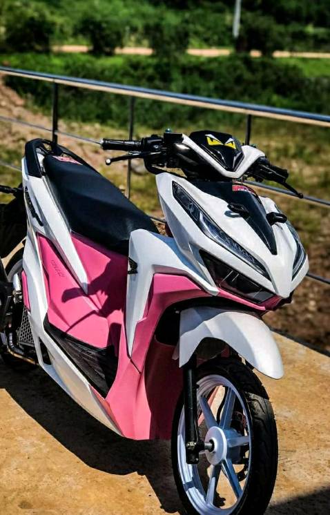 Hàng sài ok nhưng ship hơi lâu 7 ngày mới ship tới và còn thiếu đồ