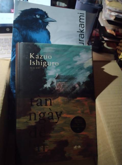 giao nhanh, sách mới, lúc mình nhận hàng không bi móp
nói chung tốt nha
