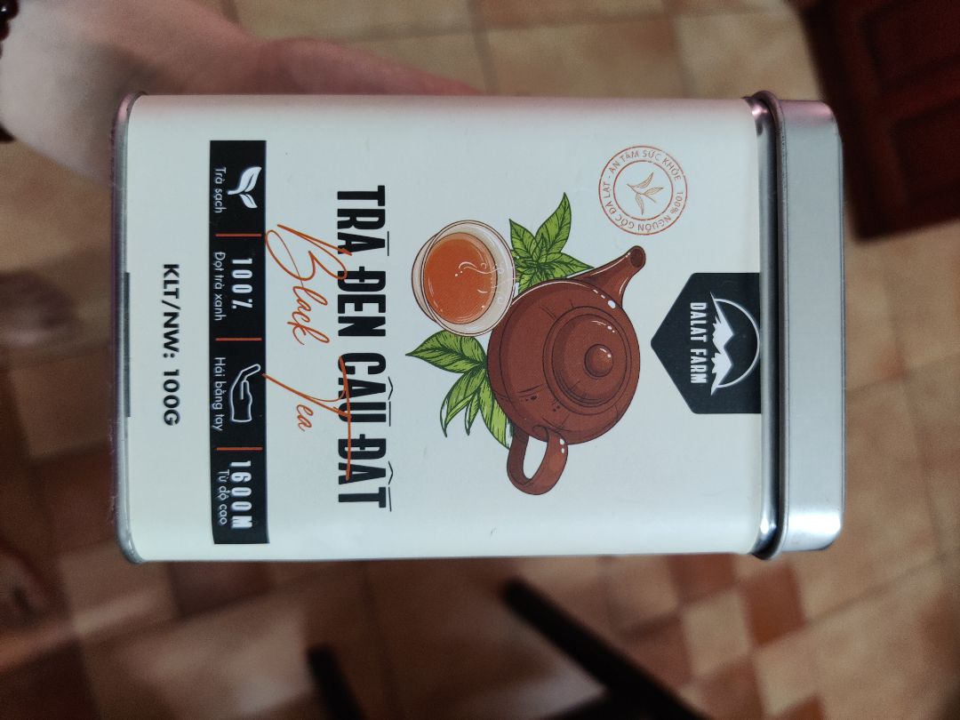 trà rất thơm, giao cũng nhanh, vị sau khi pha lên uống ngon, ko bị ra vị ở các tiệm trà rẻ tiền, đáng thử