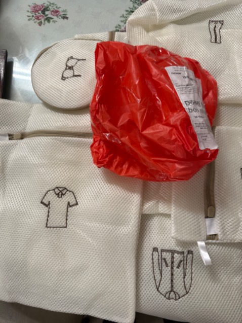 tốt hơn mong đợi, nhưng bao bì gói hàng chỉ là túi xốp, nếu cắt không khéo sẽ rách túi hàng nylon bên trong, ship nên cải tiến bao bì tốt hơn mong đợi, nhưng bao bì gói hàng chỉ là túi xốp, nếu cắt không khéo sẽ rách túi hàng nylon bên trong, ship nên cải tiến bao bì