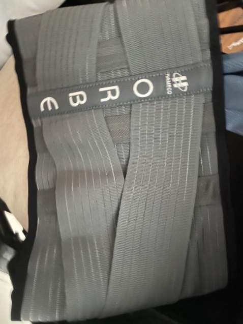 Mẹ mình dùng khá ổn,ban ngày ở nhà cũng dùng thấy đỡ đau mà hơi nóng