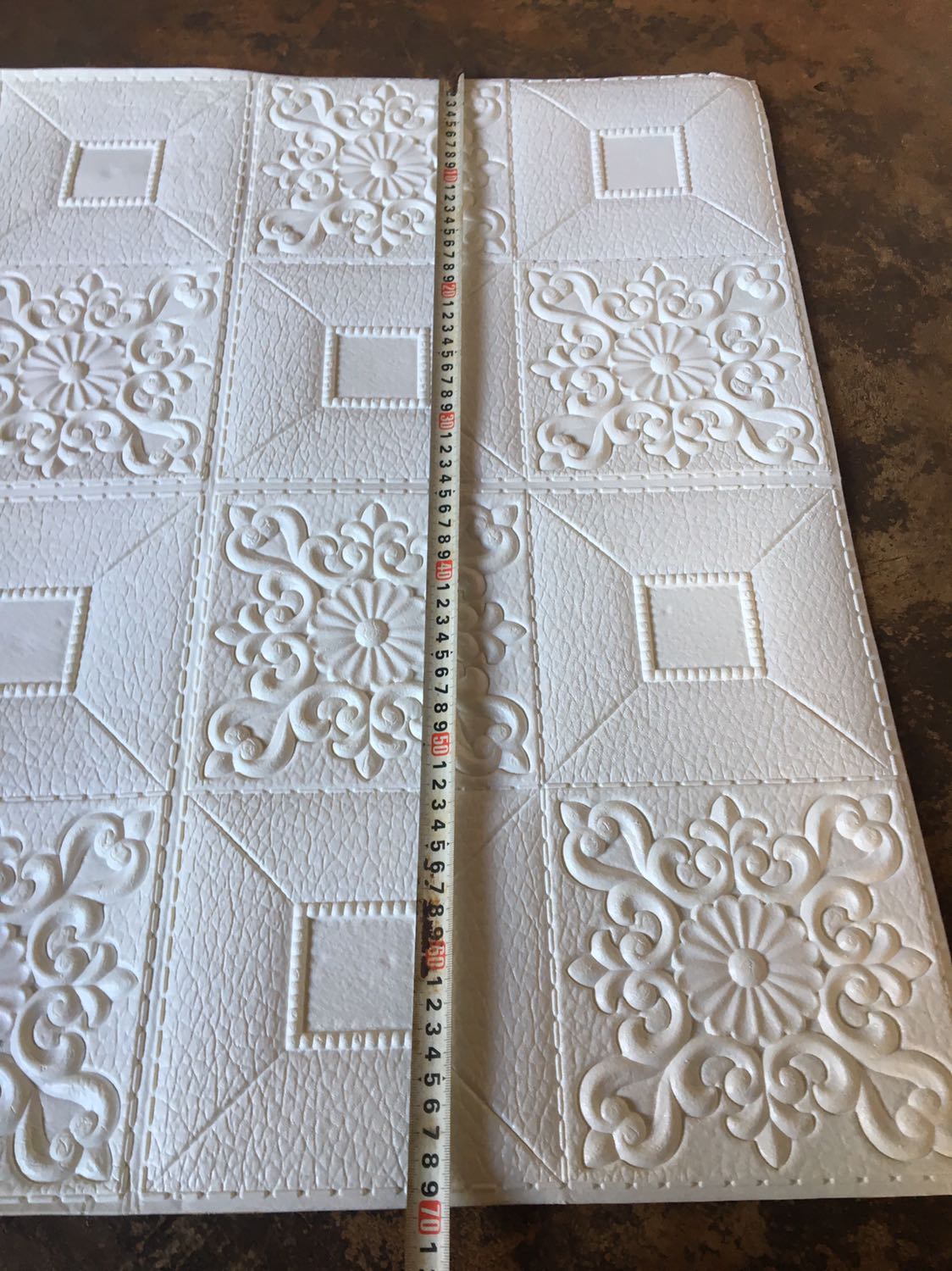 30 miếng mua màu hồng nhạt ko kiểm tra  giờ thành 2 màu . Hôm nay mua  tiếp 20 miếng 70 + 77 thì dao 70 + 70 đành phả chả lại ( thất vọng ) mong Tiki bán đúng như những ji mình đã quảng cáo và khách đã đặt  mua ( mua rồi chả lại cũng thấy ngại )