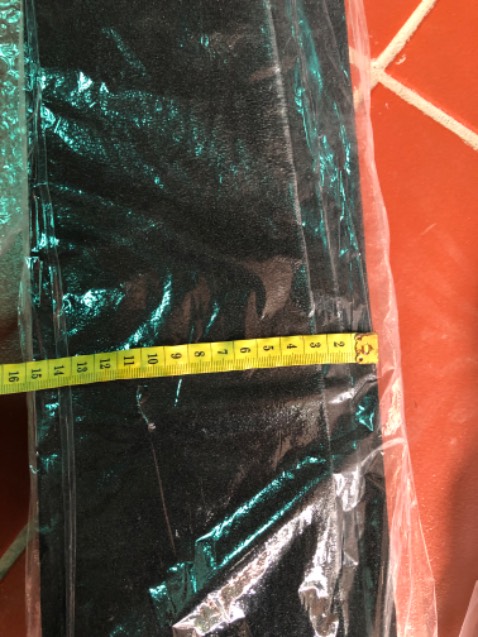 Shop làm ăn không uy tín gì cả, mô tả là (80x20) giao về cho khách(58x15) khác mẫu mình đặt, xong kêu shop giao đúng sản phẩm😔😔