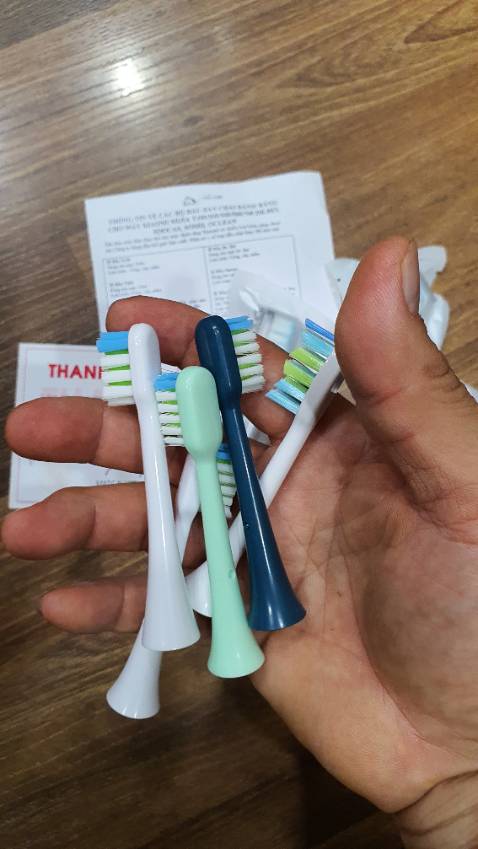 Lắp vừa luôn máy Soocas Xiaomi khít khìn khịt còn xịn hơn đầu chính hãng lại có nhiều kiểu đầu để chọn giá lại hạt rẻ. Rất hài lòng