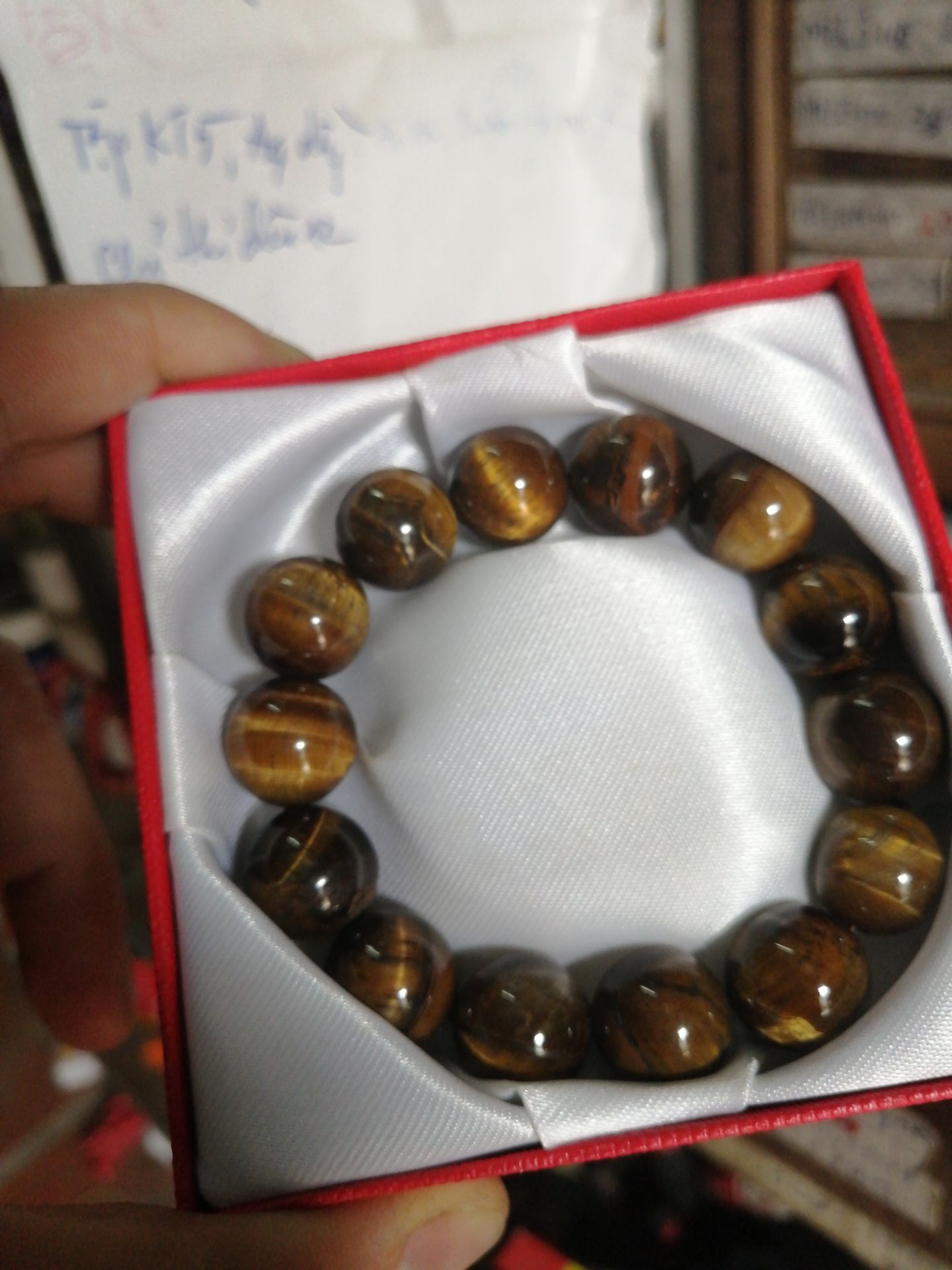 Đẹp, vừa với giá tiền, nhìn chung thấy hài lòng với sp.