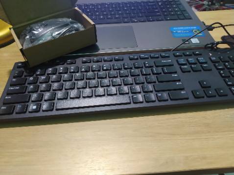 Hàng chất lượng tốt, chuột nhạy, bàn phím nhận tín hiệu nhanh. Đóng gói chắc chắn, chống sốc tốt, tuy nhiên giao hàng chưa thân thiện.