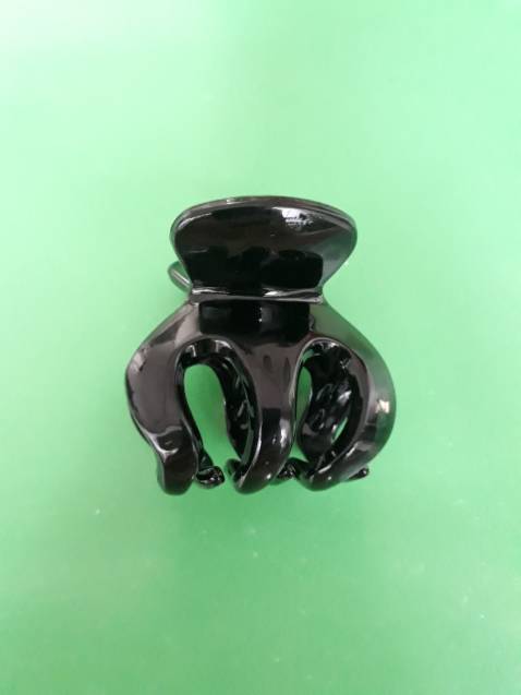 kẹp càng cua nasi đẹp, chắc chắn, giá rẻ. Rất hài lòng!