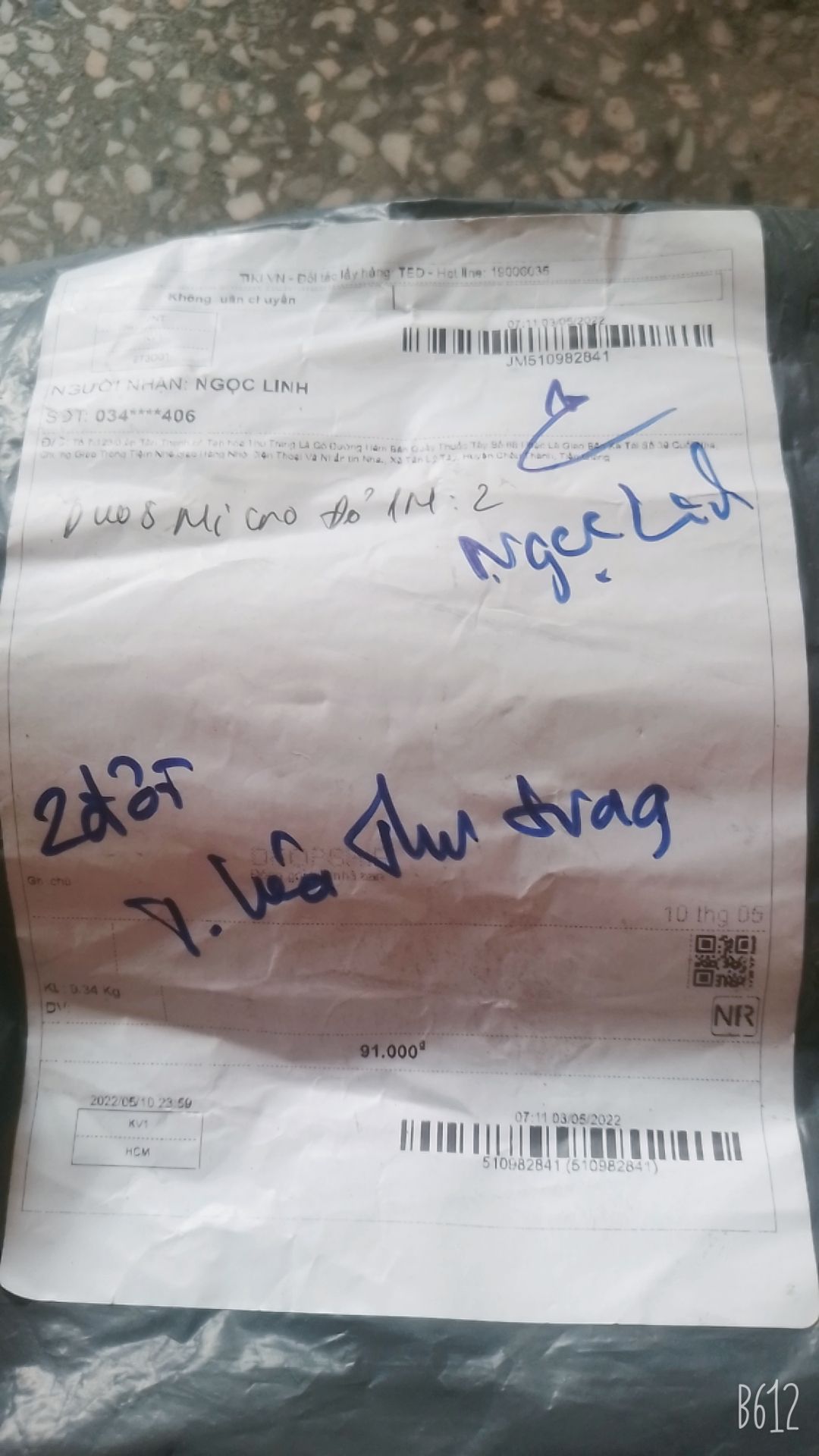 giao vậy đúng đơn hàng của mình và giao hàng rất nhanh và rất đẹp và rất tốt và rất hài lòng