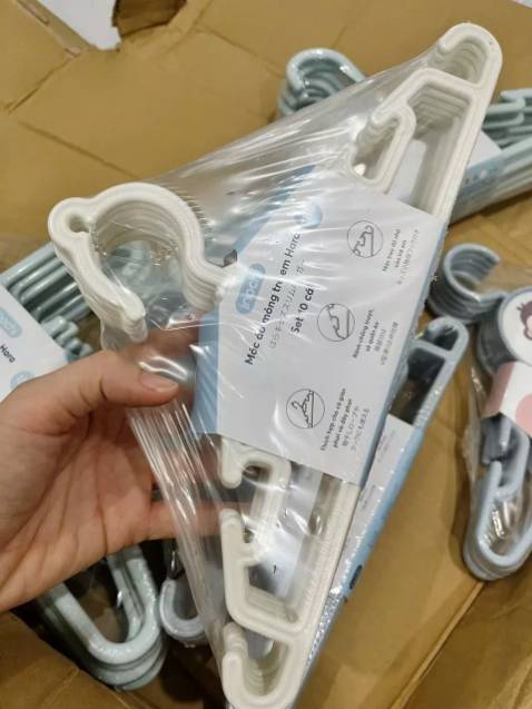 Móc tốt , chất lượng đi đôi với giá tiền. Tôi đã mua rất nhiều móc ở shop