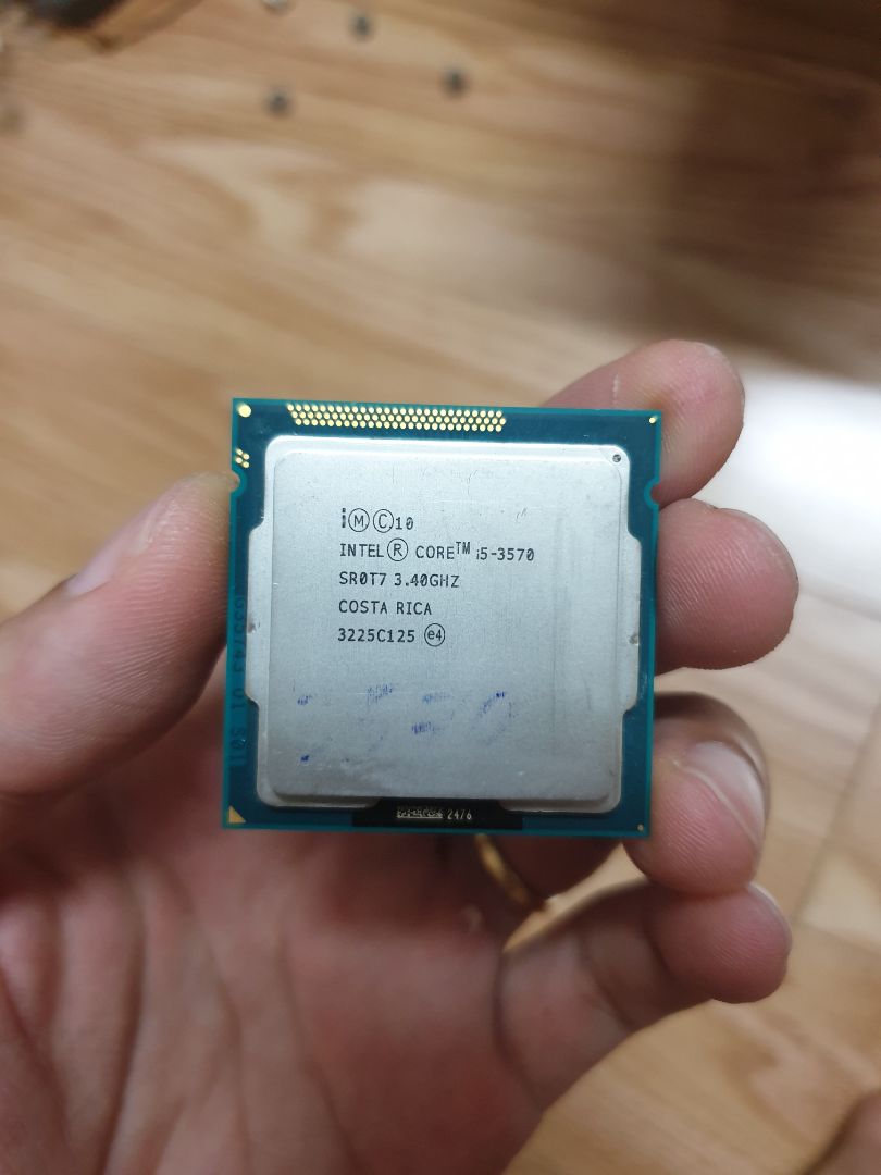 Giao hàng nhanh, shop hỗ trợ tốt