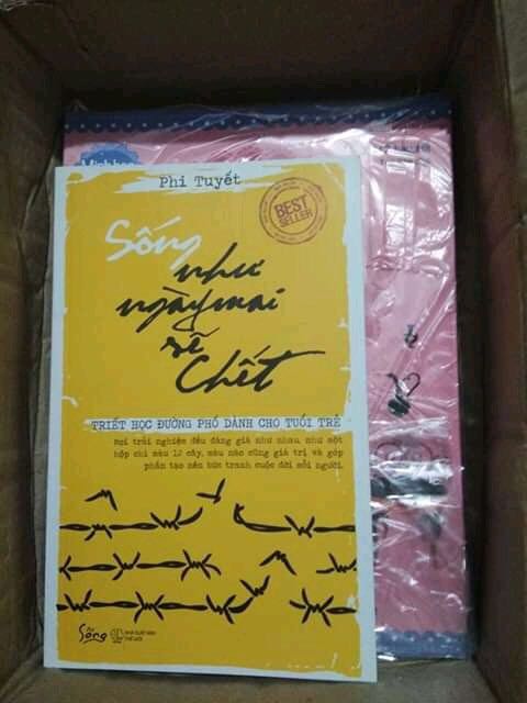 Lần này tôi cảm thấy hài lòng nhất từ trước tới giờ về dịch vụ của tiki. Đặt hàng 3 ngày được sách sớm hơn dự kiến 3 hôm. Sách mới... nội dung chưa đọc.
Hy vọng tất cả mọi người đều được phục vụ như tôi lần này....