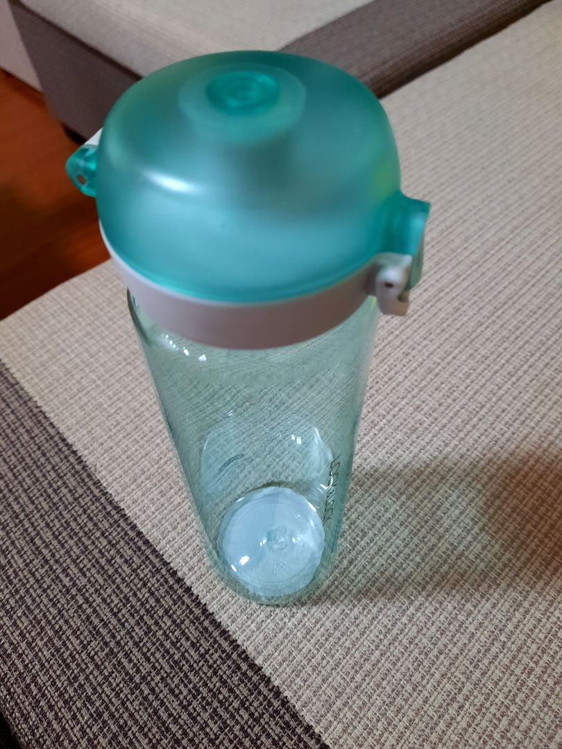 Sao trên mô tả thì ghi xuất xứ Hàn Quốc. Mà sản phẩm nhận về lại là bình của Trung Quốc vậy?