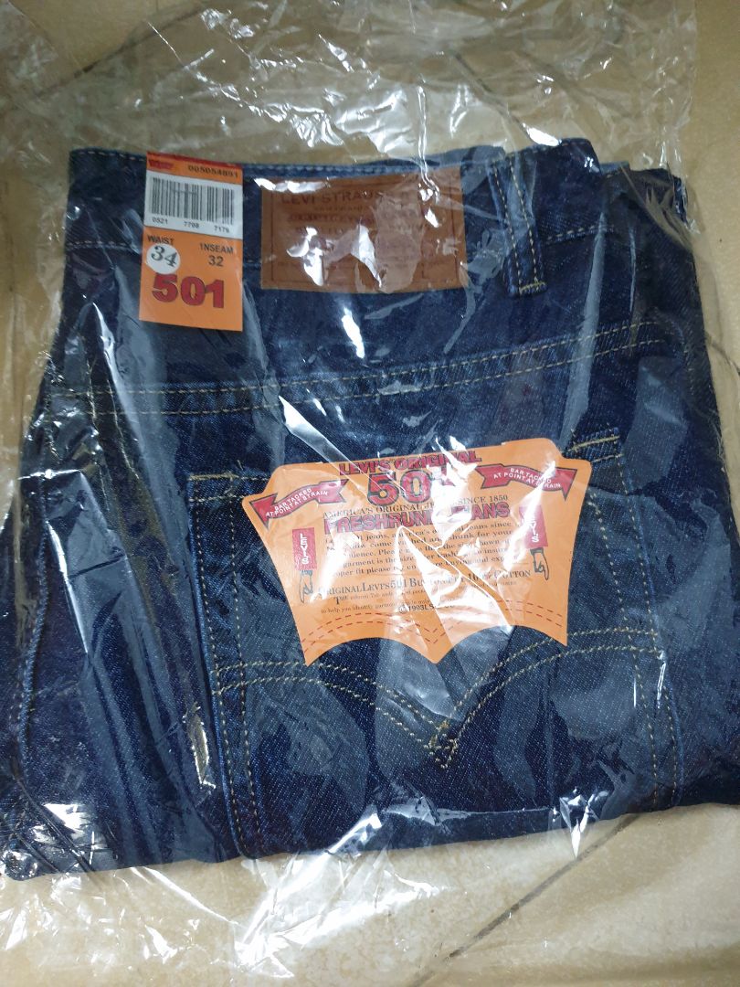 Hài lòng, màu như hình đăng, shipper dễ thương, thân thiện.