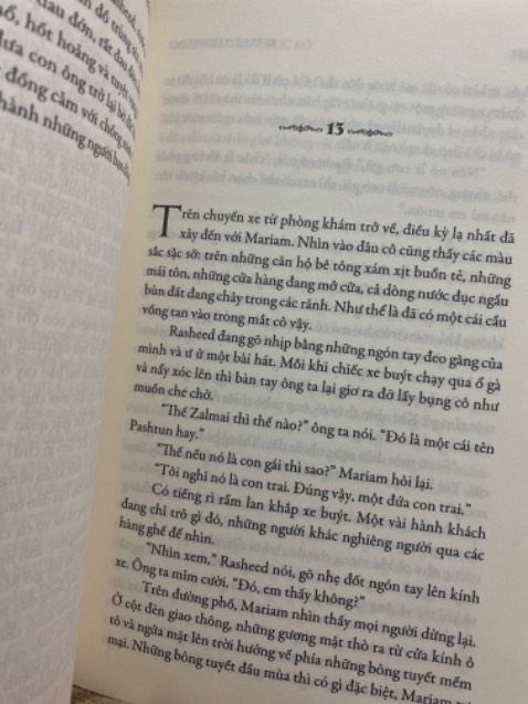 giao hàng siêu nhanh đóng gói đẹp cẩn thận giá thành rẻ hơn so với các sàn khác sách mới in ấn đẹp rõ nét chuyện hay cực kì 🫶🫶🫶🫶
