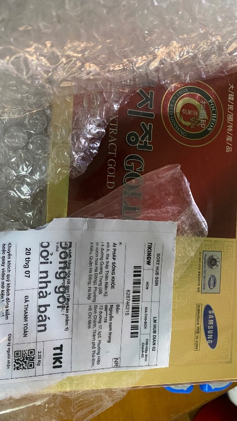 Đặt dầu thông đỏ lại giao cao linh chi