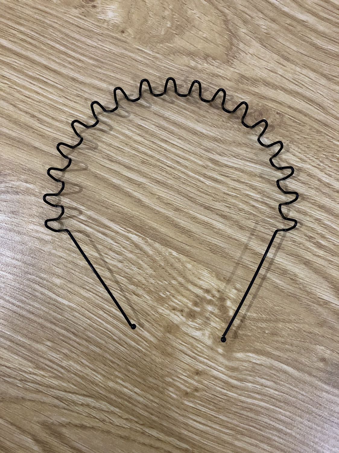 Mẫu này ok, nhưng hàng lỗi, lệch sang một bên, không cân đối.