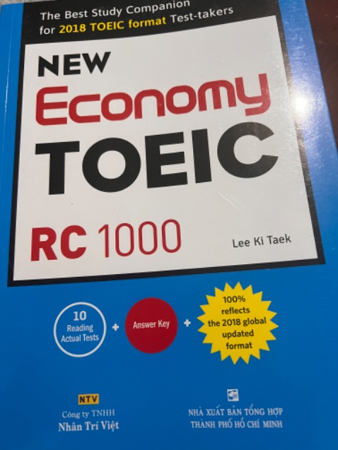 Chất lượng giấy ok, đề ôn tập luyện thi, đóng gói ok và giao nhanh. Tuy nhiên đáp án không có giải thích chi tiết.