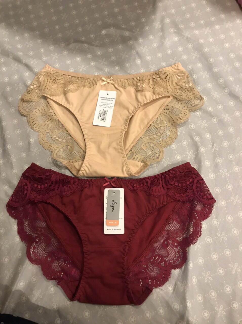 Sp đẹp lắm. Ship hàng nhanh. Shop tương tác tốt với KH khi khách hàng cần thông tin.