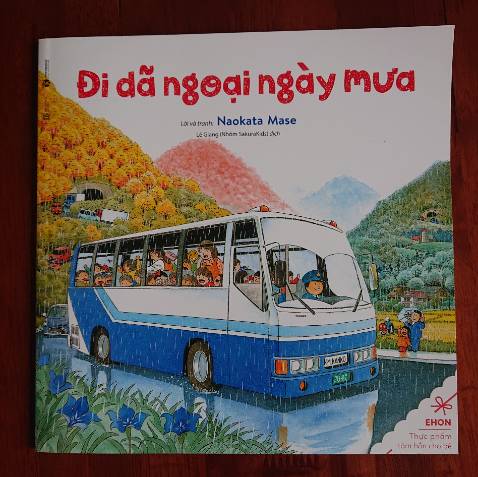 Bản in chất lượng, hình vẽ màu sắc tươi sáng, ngôn ngữ đơn giản, thông điệp rõ ràng. Hay, rất đáng mua!