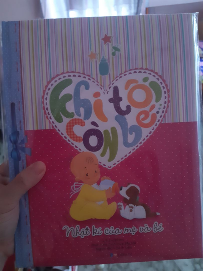 Sách dễ thương để mẹ lưu giữ kỷ niệm cho con.