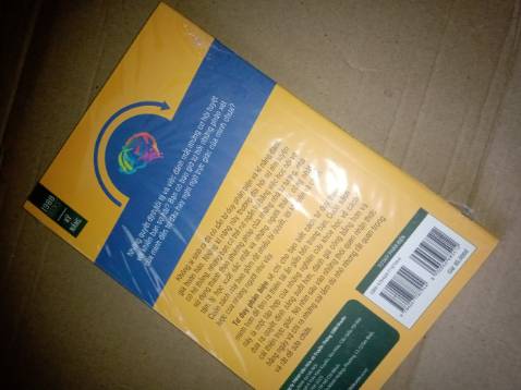 Mua hàng của fahasha là khỏi lo về vụ sách có bị lỗi nghen, đã lắm, mãi yêu......