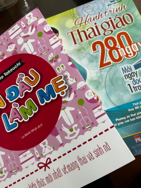 Không thấy tặng kèm bookmart như thông tin