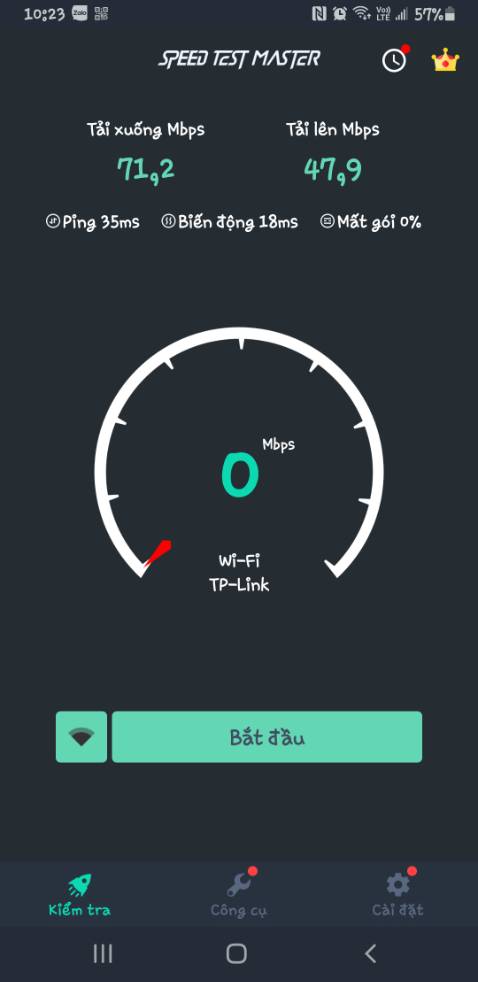 Kích thước nhỏ gọn, tốc độ *** thấy nhanh gắp đôi cục của nhà mạng. Khả năng xuyên tường chỉ ngang cục 1 băng tầng của nhà mạng cho mượn, để ở cầu thang lên tầng 2 đóng của phòng là chỉ đc 2 vạch sóng chập chờn. Hi vọng độ bề  theo thời gian. Tiền ít ko đòi hỏi xuyên tường mạnh đc.