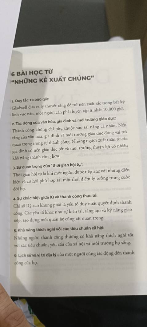 Rất kỳ vọng, nhưng:
- sách chất lượng giấy mỏng. Nội dung sau lộ phần trang trước rất khó chịu.
- chữ mờ làm điều tiết mắt rất mỏi
- chất lượng in, màu mực không đủ tốt.
- bìa sách dơ bụi, gáy sách cong vẹo.
Rất mong đổi lại quyển khác. Đây là quyển mình rất kỳ vọng. 

Xin cảm ơn