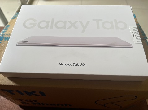 Tab A9 Plus mua về xài nhưng thực sự hơi hối hận, màn hình hơi tối, tốc độ 90Hz nhưng vẫn chậm như 60Hz, lúc sắp xếp app bên trong menu còn bị tình trạng giựt lag, rồi tự động điều chỉnh vị trí app nên thấy hơi khó chịu khi sử dụng. Rất mong Tiki cho mình được đổi/trả sản phẩm.