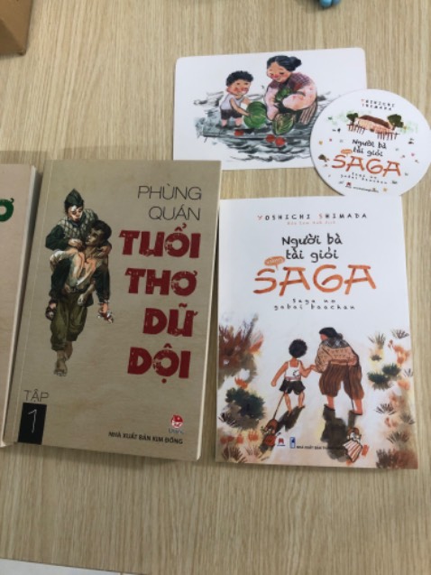 Nghe đồn sách hay. Nghe tên mình đã ấn tượng rồi. Mua về mấy mẹ con cùng đọc hè này. Sáng sớm đặt 10h đã nhận được sách rồi. Tuyệt thật.