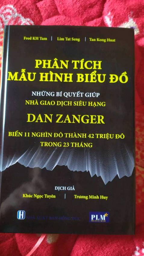 Ship hàng rất nhanh nhưng với 1 đứa không chỉ đọc mà còn trưng tủ sách sưu tầm như mình vẫn mong lần sau shop gói thêm bọc bong bóng để tránh móp sách