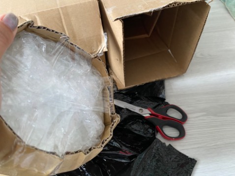 Sữa giao nhanh, đóng gói kỹ, tem nhãn đầy đủ rõ ràng, HSD còn xa. Shipper nhiệt tình thân thiện, Thanks all Sữa giao nhanh, đóng gói kỹ, tem nhãn đầy đủ rõ ràng, HSD còn xa. Shipper nhiệt tình thân thiện, Thanks all