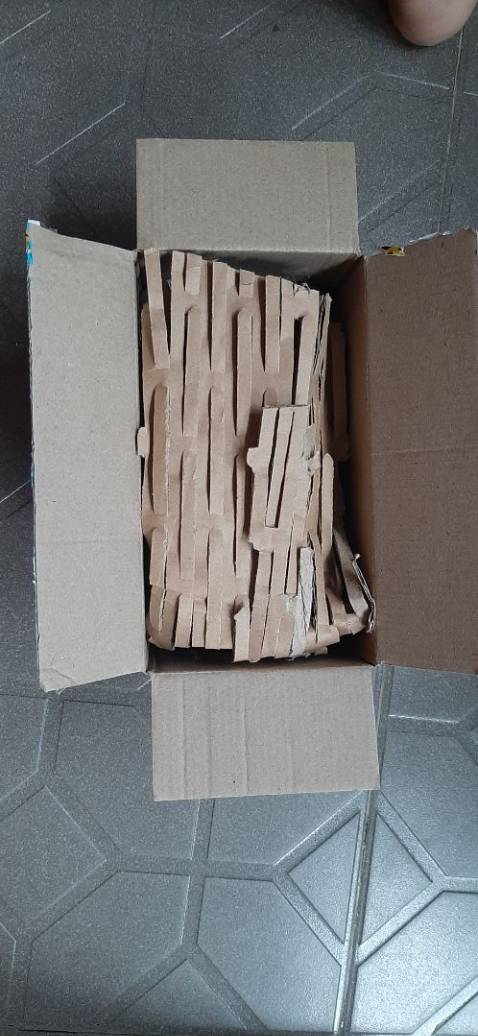 mình dã nhận được rồi đúng y như trên đã quảng cáo ạ mình chưa dùng nên chưa biết hiệu quả thế nào .nhưng đến rất nhanh và anh ship hàng phuc vụ rất tốt .xin cảm ơn shop ạ .còn sản phẩm để mình dùng thử đả rồi đánh giá sau nhé