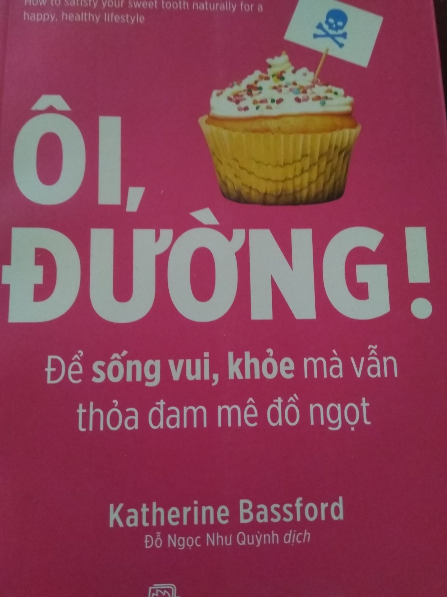 Sách mới, in đẹp. Nội dung như hình mình chụp, khá thú vị. Tiêu thụ nhiều đường sẽ làm tăng tốc độ lão hóa nên mình mua cuốn sách này với hi vọng có thể áp dụng các phương pháp trong sách để hạn chế lượng đường hàng ngày.