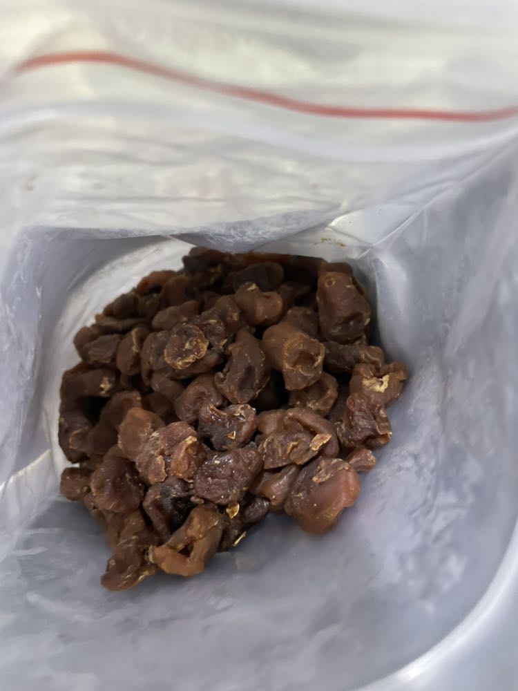 Hạt bị đen, hàng cũ …………..