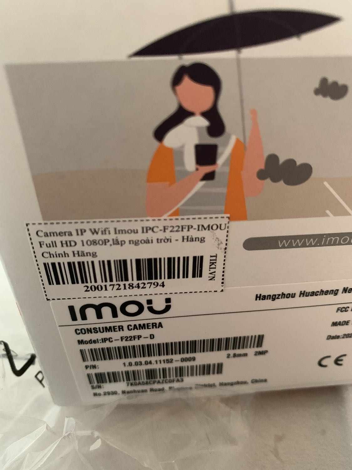 Giao hàng nhanh, dùng tốt, độ nét tốt, kết nối wifi cài đặt hơi khó, dùng dây mạng cài đặt nhanh hơn!