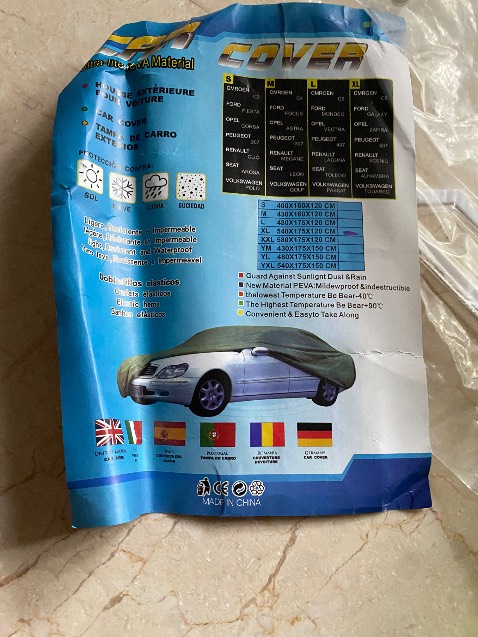 Sai sản phẩm. Tôi mua phủ xe máy ko phải phủ xe hơi. Nhờ Tiki thu hồi lại và refund. Cảm ơn