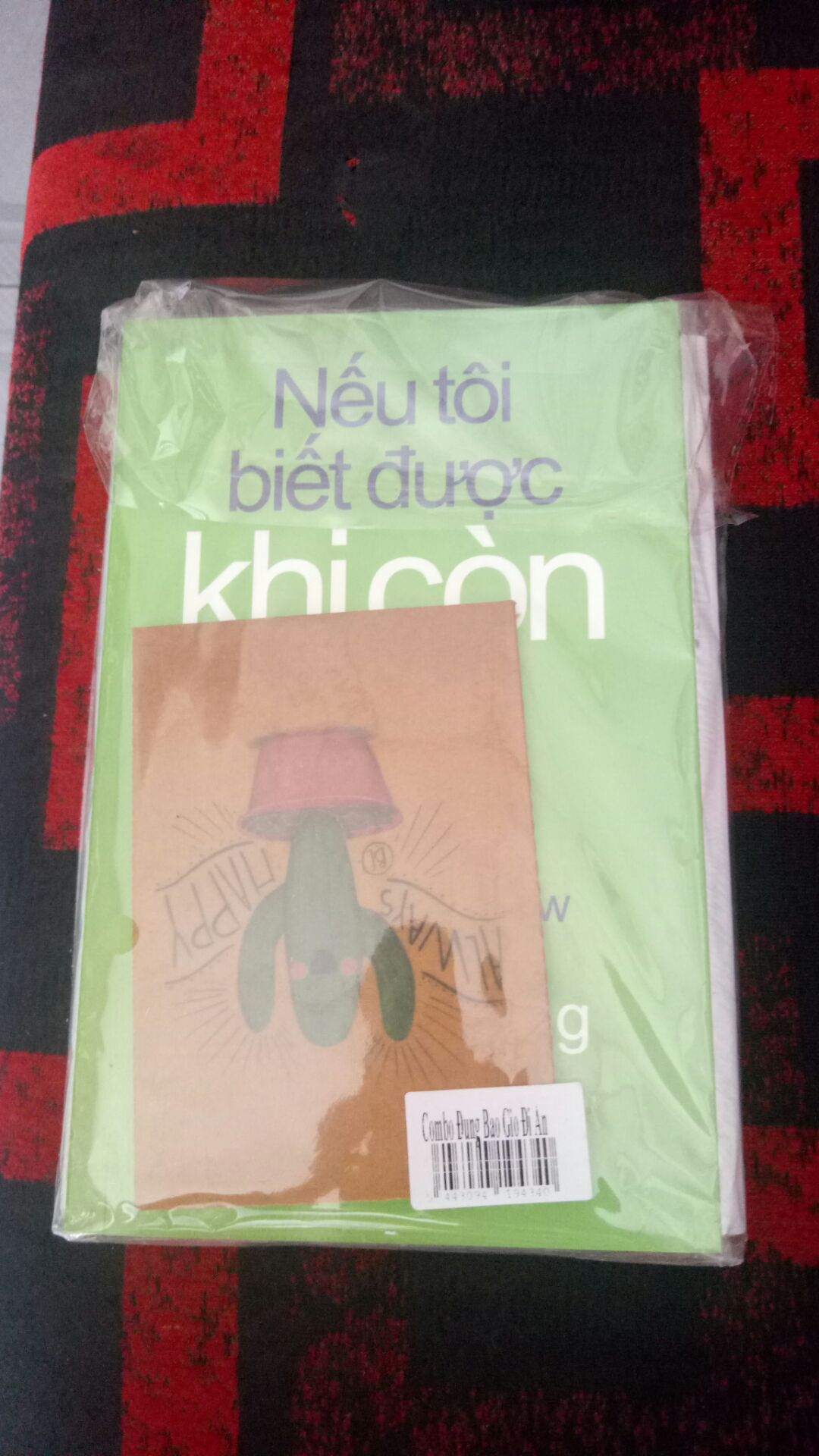 Đã nhận được hàng. Sách hay, đóng gói bao bì cẩn thận, chỉ có hơi thất vọng vì cuốn sổ tay mỏng quá