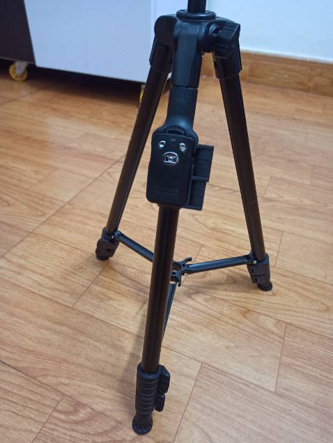 Chất lượng tốt so với giá tiền... Độ bền phải qua thờingian sử dụng mới đánh giá được.