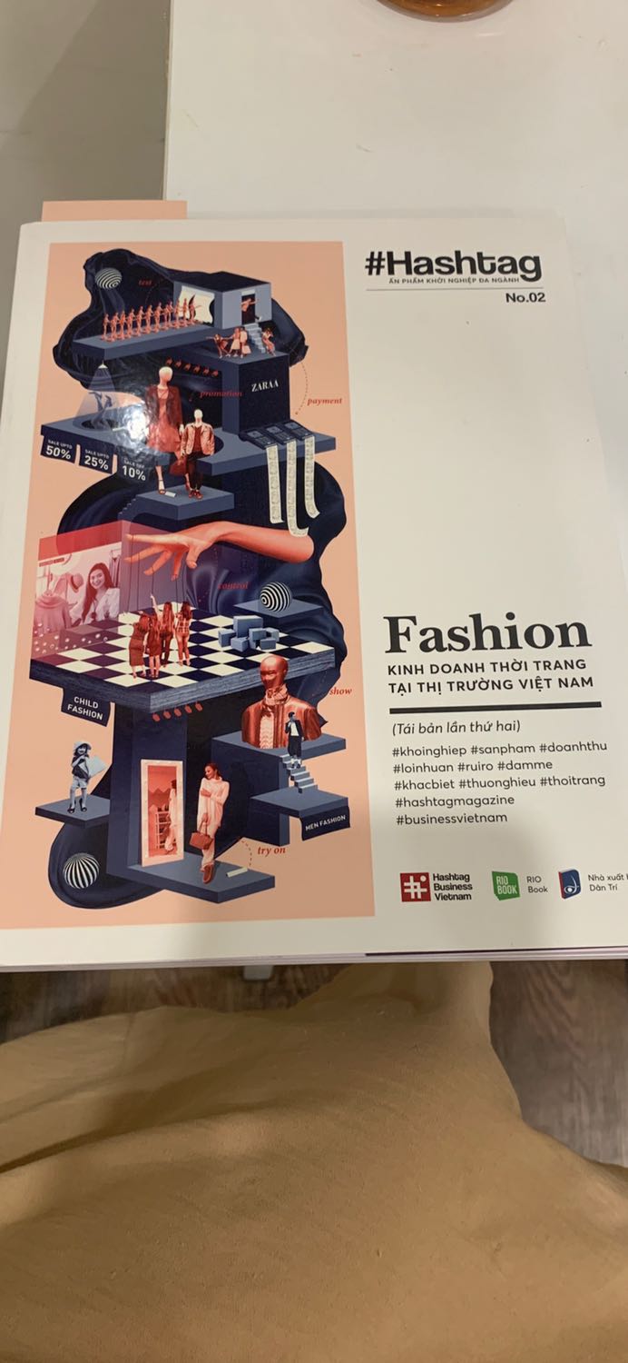 Sp hình thức đẹp, đọc rv thấy mn đánh giá rất tốt nên mình mua luôn. Giao trong 2h của tiki rất vì mình thích gì là luốn có luôn hihi