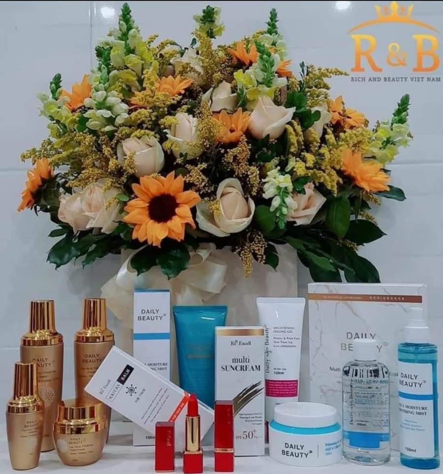 Sách chất lượng giấy và mực hình thức đẹp ạ. còn nội dung chưa đọc nên chưa review được. Nhân tiện xin phép em ké tí. Nhà em chuyên mỹ phẩm thương hiệu Daily Beauty & Re:Excell Hàn Quốc chính hãng. Liên tục tuyển đại lý, chính sách đào tạo và cơ chế hấp dẫn. Liên hệ em để được tư vấn, hợp tác, mua sản phẩm chính hãng nha. Fb/đt/zalo: ***