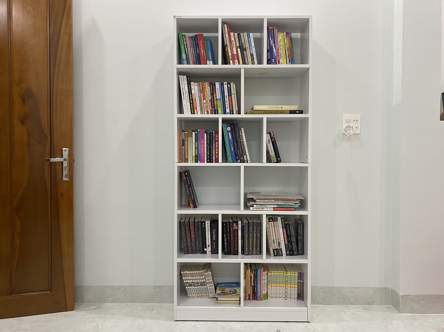 Lắp xong cũng hơi *** người 🤣 có điều chất lượng ok lắm nha, dày dặn mà nặng trịch hà, xài k cần dùng pat cũng khó mà đổ được. Màu trắng tinh, sạch đẹp 👍