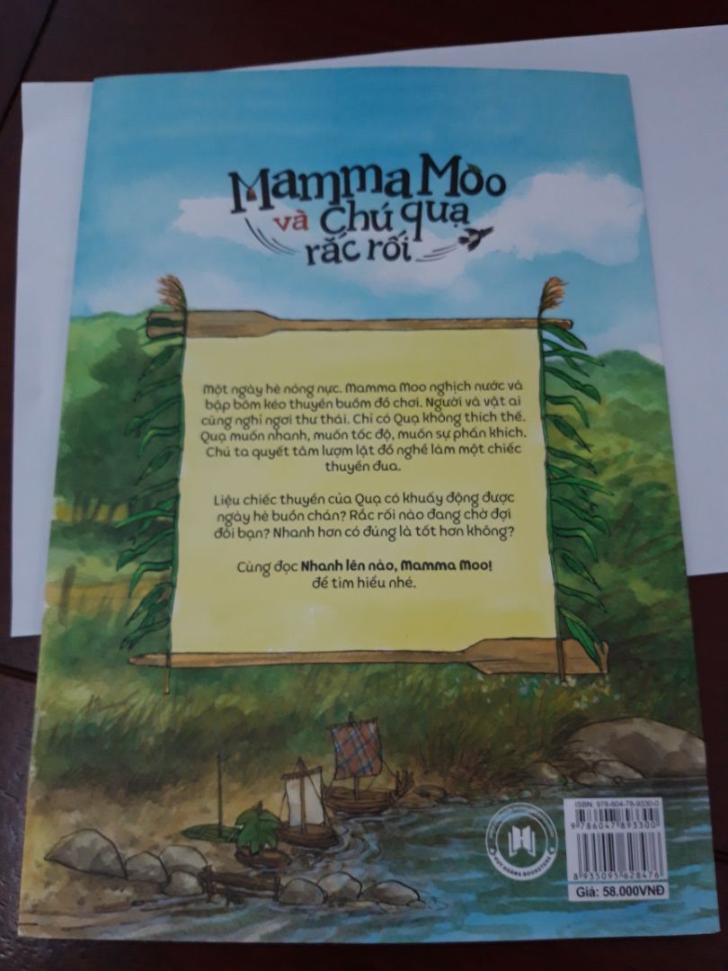 giấy sách dầy, in đẹp, tuy nhiên sách hơi cũ 1 chút và nhiều bụi, nhưng mua lúc giảm giá thì hài lòng