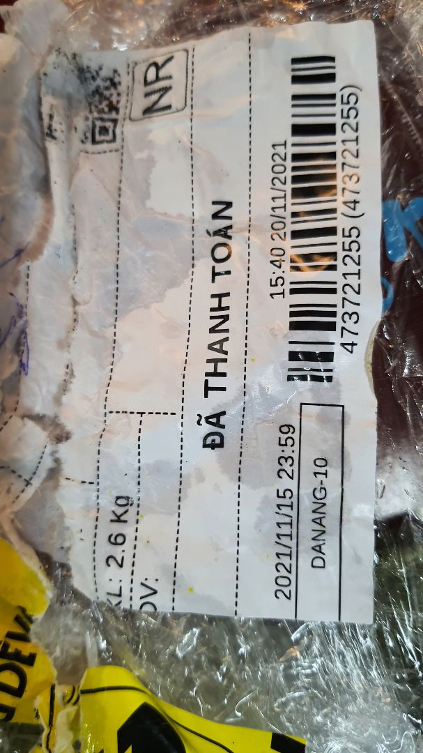 Sản phẩm dùng ngày đầu tiên ổn định, đóng gói bình thường.
Đánh giá 1 sao cho chính Tiki Trading, đơn vị phân phối sản phẩm. Ngày đặt hàng và thanh toán trước là 01/11, ngày cam kết giao hàng là 15/11, đến ngày 20/11 mới bắt đầu xử lý đơn hàng, và ngày 22/11 nhận được hàng. 2 lần nhận phàn nàn vào ngày 17/11 và 20/11, Tiki chỉ có trả lời bằng email với lời xin lỗi sáo rỗng. Một giao dịch thương mại bị vi phạm cam kết, nhưng Tiki đã cho khách hàng thấy "uy tín" của mình và ko có bất kỳ hành động nghiêm túc để bồi thường việc vi phạm của mình.
Lần cuối cùng comment ở đây, và app Tiki sẽ được xóa ngay comment này.