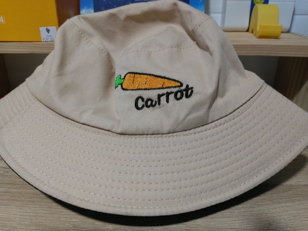 Nón đẹp lắm ạ, vải dày dặn có dải tăm nhìn thích hơn nón thường, mình thấy màu vàng này ưng ý nhất. Nón đẹp lắm ạ, vải dày dặn có dải tăm nhìn thích hơn nón thường, mình thấy màu vàng này ưng ý nhất.