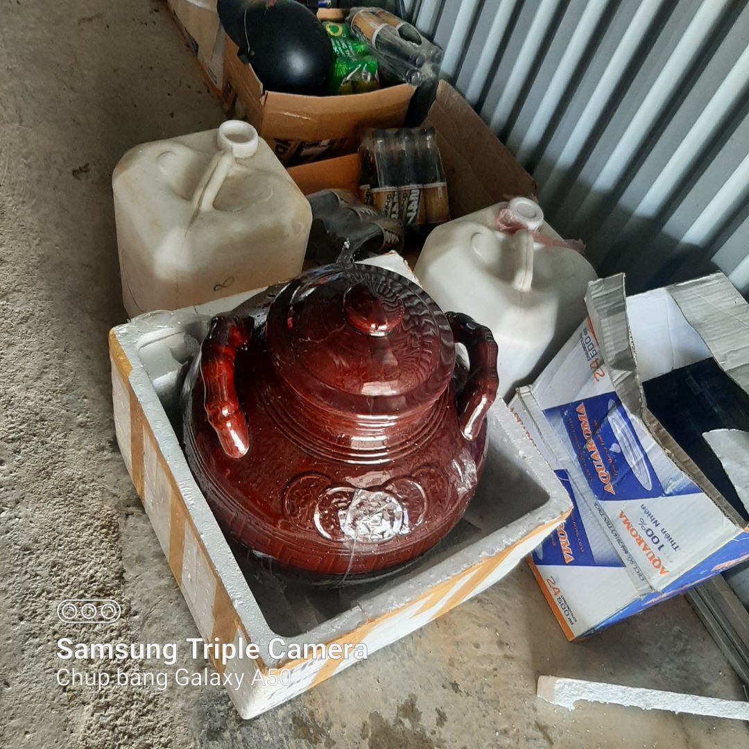 chum đẹp,đủ dung tích, chủ sản phẩm luôn trả lời tin nhắn hỗ trợ
mn nên mua.m ở tận trên cao bằng cơ